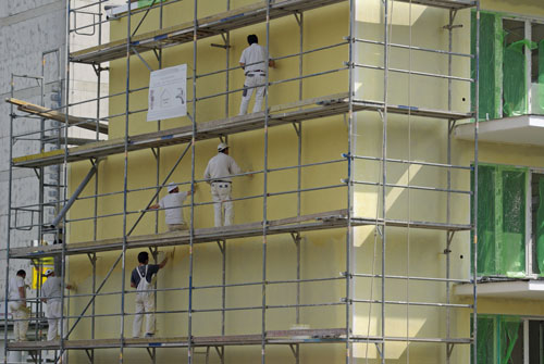 Fassaden-Renovierungs-Team Fassadensanierung vom Malerbetrieb in der Nähe